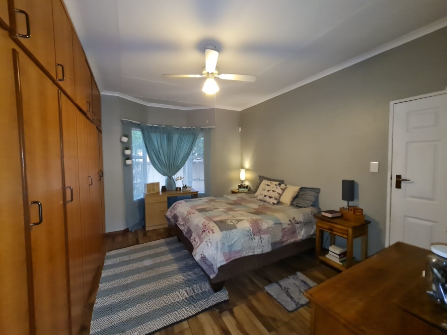 To Let 3 Bedroom Property for Rent in Langenhovenpark Free State